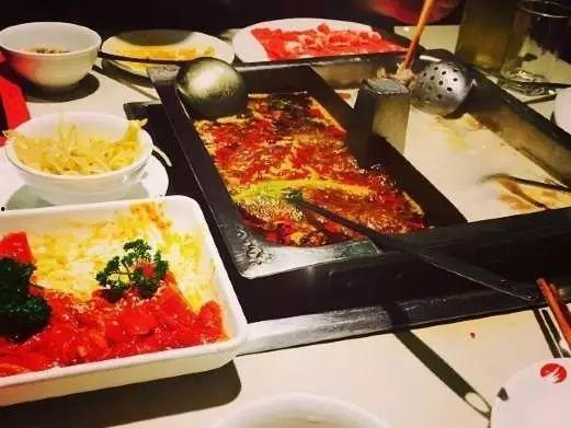 长春海底捞网红美食店,探寻火锅界的“网红秘境”