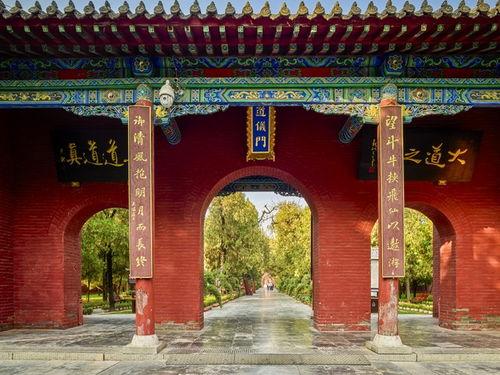 今日头条伏牛山,探寻中原秘境，感受自然奇观